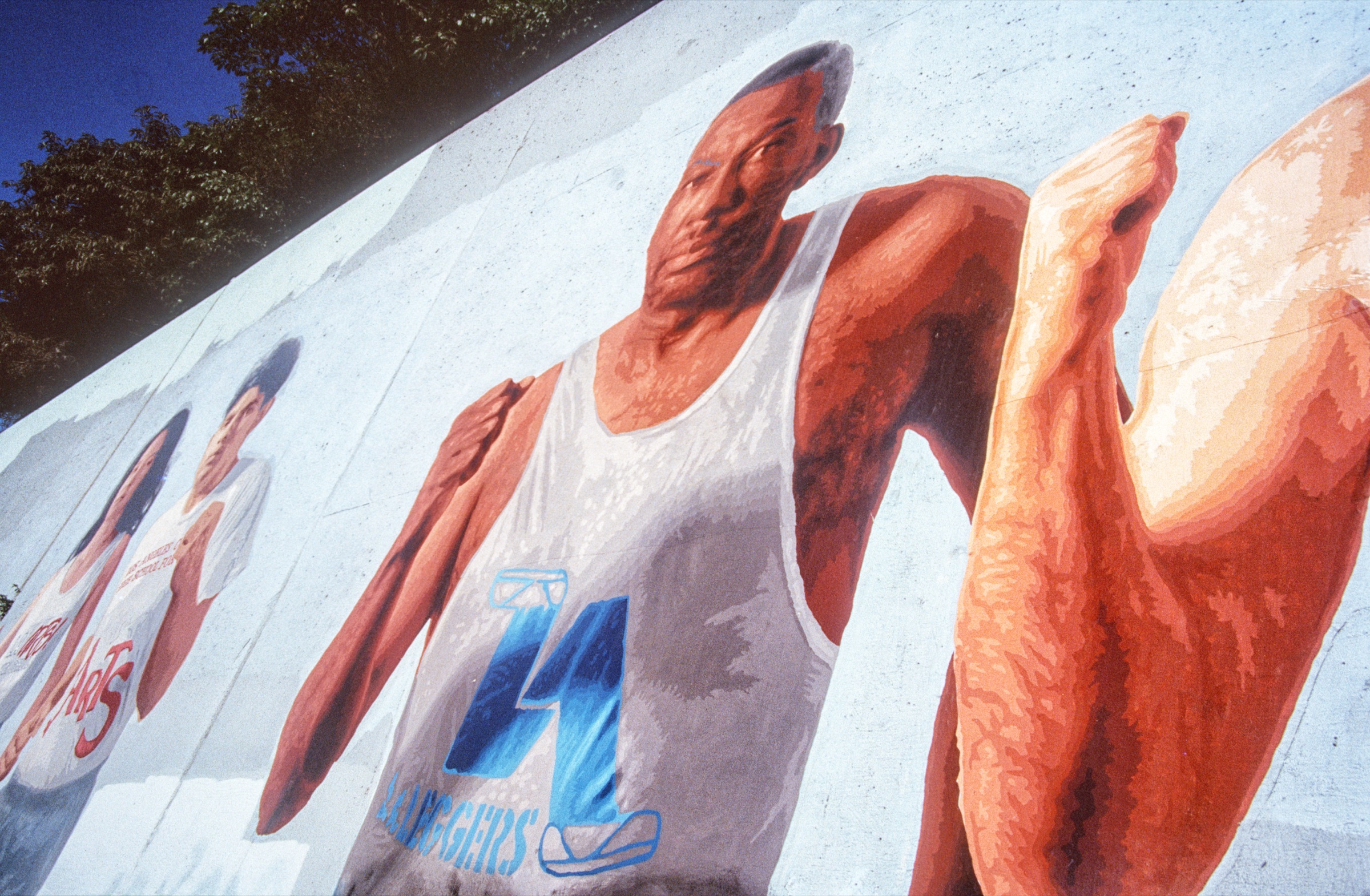 Kent Twitchell Mural Apprenticeship